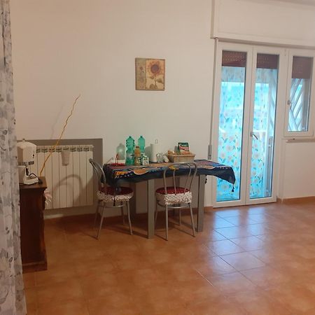 Portami A Sentire Le Onde Del Mare Apartment Bari Exterior photo